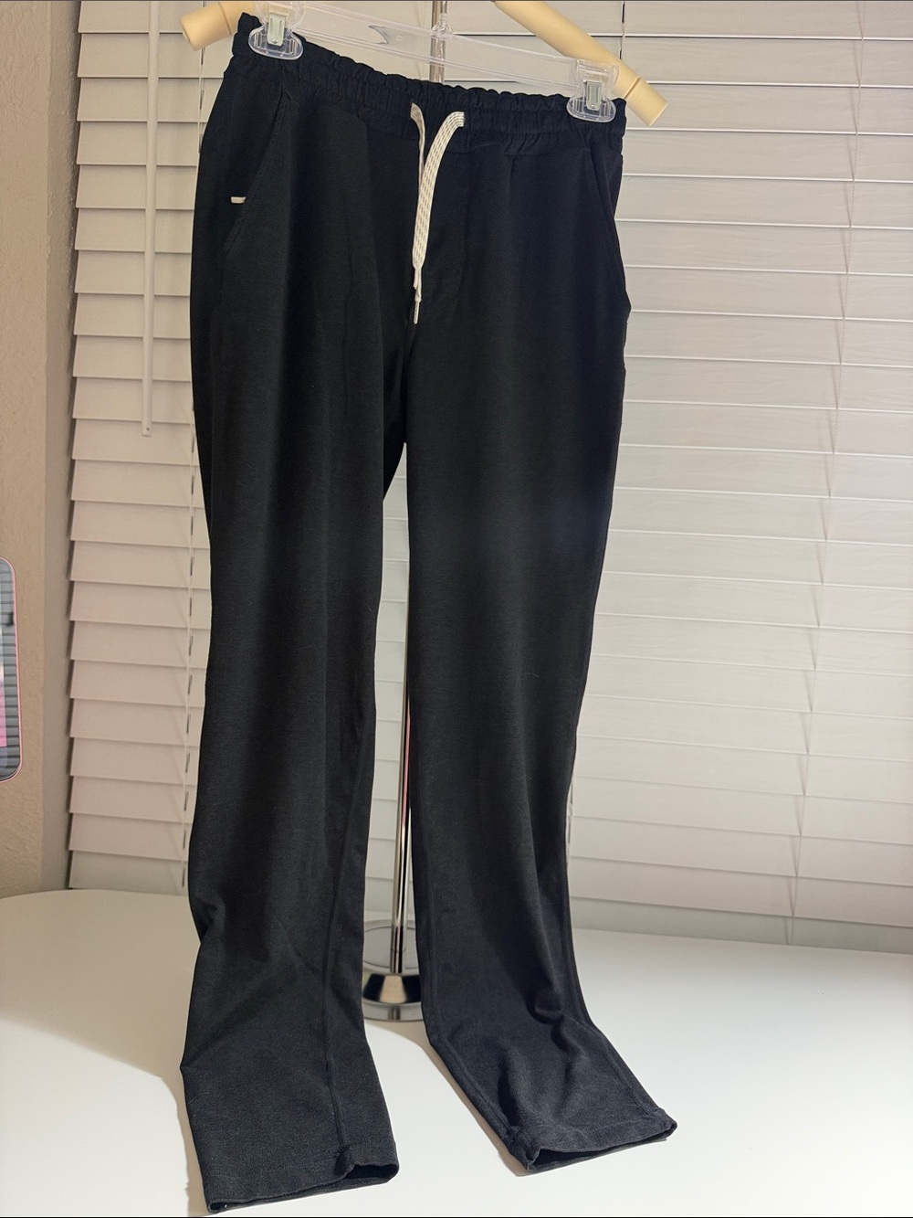 Vuori Black Drawstring Lounge Pants